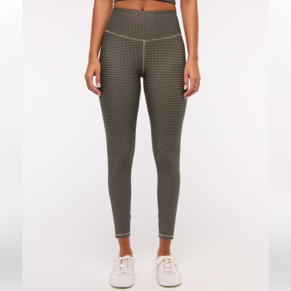 Abercrombie YPB sculptLUX 7/8-Length Legging